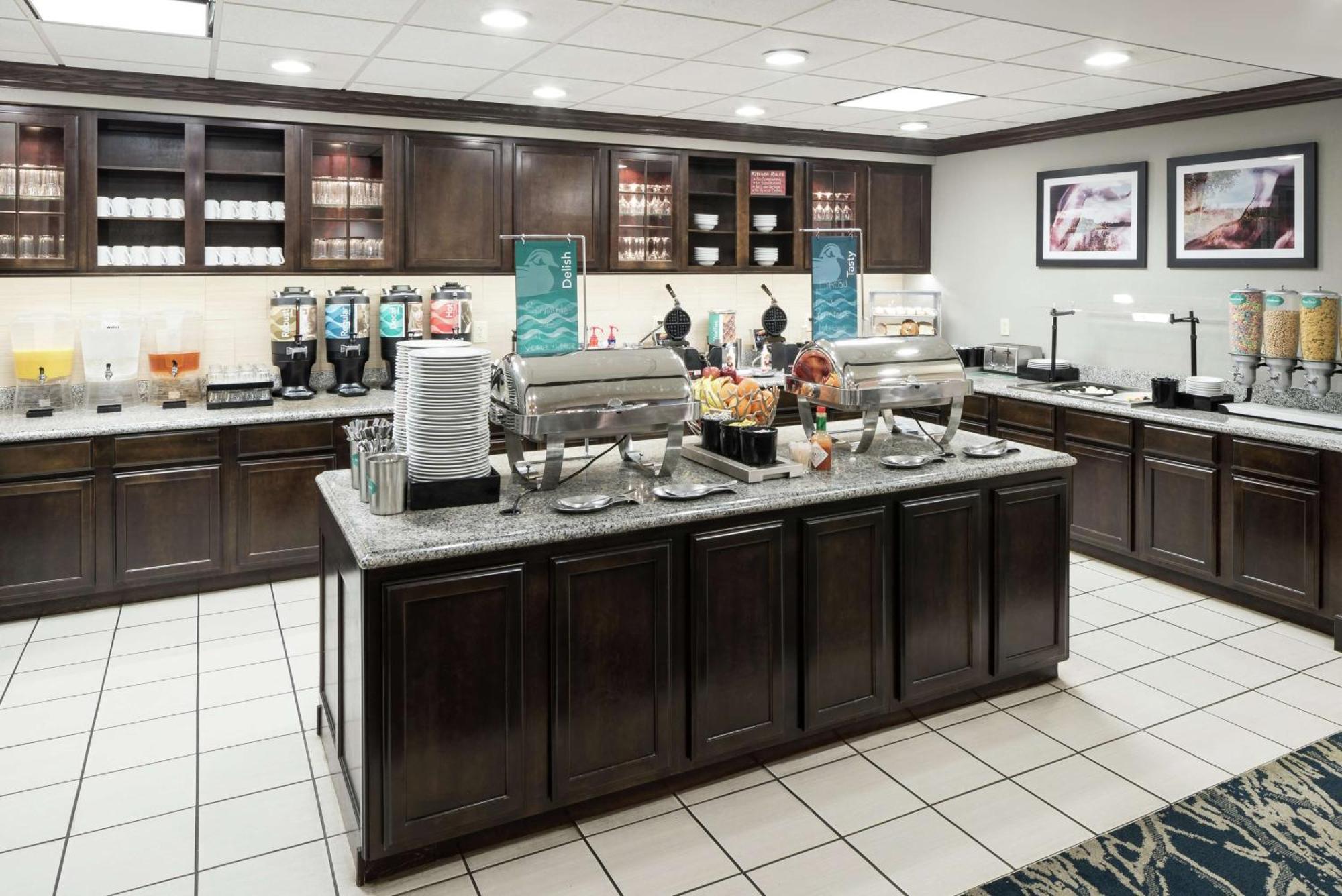 Homewood Suites By Hilton Cedar Rapids-North Eksteriør bilde